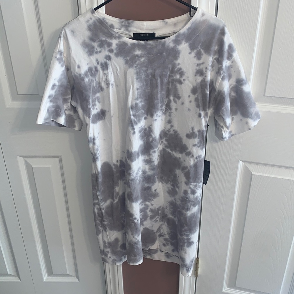 Tie dye T-shirt dress.